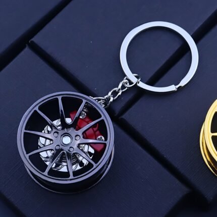 Car Keychain 360? Rotating Car Key Fob, Creative Car Keychain Decoration, Unique Gift For Car Enthusiasts