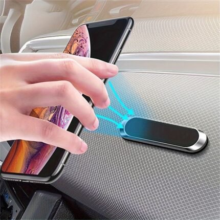 Newest Model Of Car Phone Holder With Magnetic Suction, Suitable For Car Navigation Support And Fixing On The Central Control Panel While Driving.