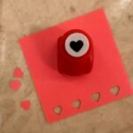 1Pc Mini Cute Heart-Shaped Paper Punch, Manual Handheld Embossing Tool For Diy Crafts, Plastic Material, Uncharged, No Battery Required - Image 3