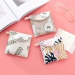 1Pc Stylish Multi-Purpose Travel Organizer Bag - Perfect For Toiletries, Sanitary Pads, And Cosmetics! Large Capacity Portable Storage With Unique Animal & Plant Designs (Blue Fox, White Goose, Green Leaves, Pink Flowers) - Image 4