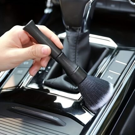 1Pc Car Interior Detailing Brush, Soft Bristle Cleaning Brush Dusting Brush, Car Interior Cleaning Tool, Auto Detail Brush Car Dash Duster Brush (Black)