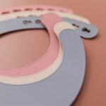 1Pc Baby Soft Bib, Simple Plain Color Blank Pattern Adjustable Size Silicone Bib For 1 Year Old +, Christmas, Halloween, Thanksgiving Day Gift Easter Gift - Image 8