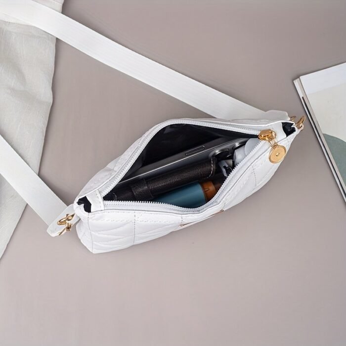 2025 New Women'S Fashion Quilted Chevron Crossbody Bag - With Adjustable & Detachable Strap, Golden-Tone Hardware, Zipper Closure, Khaki/White/Black, Crossbody Purse, Versatile Travel Purse, Modern Accessory, Durable Polyester Lining, Everyday Handbag, Stylish Handbag, Highquality Stitching, Compact Handbag, Daily Essentials - Image 5