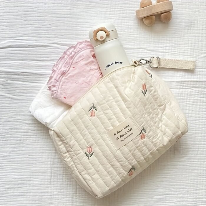 1Pc Embroidered Diaper Clutch Bag Embroidered Diaper Clutch Bag For Strollers, Polyester Quilted Organizer Pouch With Zipper, Cute Floral Design, For Ages 14+ - Image 1