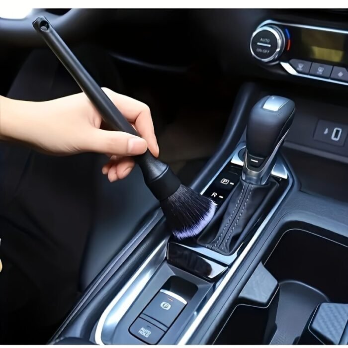1Pc Car Interior Detail Brush, Soft Bristle Cleaning Brush, Dusting Brush, Car Interior Cleaning Tool, Car Detail Brush, Car Dashboard Dusting Brush, Without Battery, Uncharged, Plastic Material - Image 8