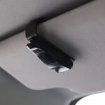 1Pc Car Visor Fashion Glasses Holder Clip - Abs Resin Eyeglass Organizer For Vehicles, Black/Blue/White/Red, Secure & Stylish Interior Accessory, Visor Attachment | Stylish Car Clip | Abs Resin Clip - Image 3