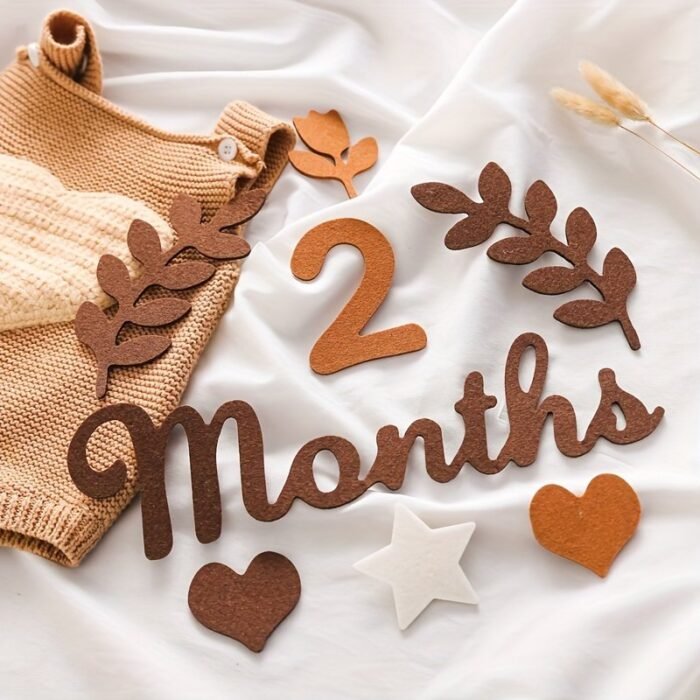 1 Set Non-Woven Fabric Milestone Cards, Milestone Marker Cards, Cute Growth Record Cards - Image 1