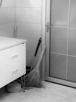 4Pcs Adhesive Mop And Broom Holder, Wall Mounted, No-Drill, Multi-Functional Bathroom Storage Rack For Toilet Brush, Mop Organizer With Plastic Material - Image 10