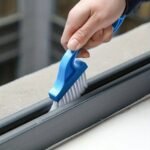 1Pc Hand-Held Groove Gap Cleaning Tools Door Window Track Kitchen Cleaning Brushes (Blue) - Image 3