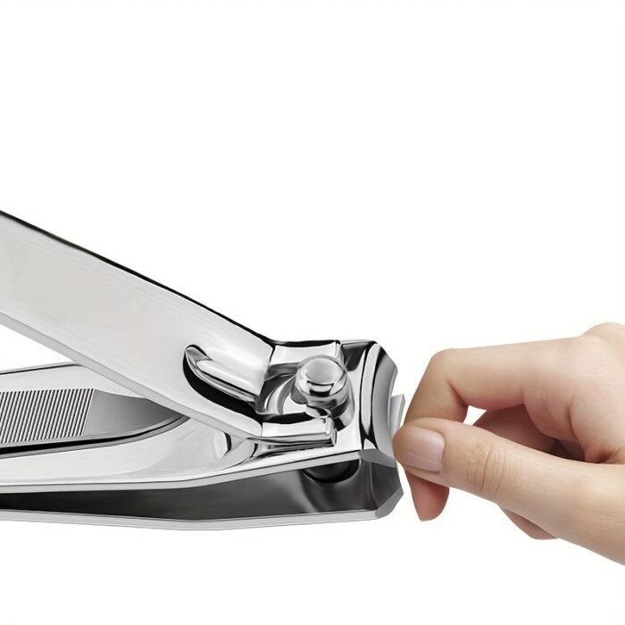 Large Silvery Nail Clippers - Image 4