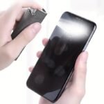 2-In-1 Microfiber Screen Cleaning Tool Without Liquid For Mobile Phones, Computers, Tvs And Navigations Etc. Keep Your Phone Screen Clean As New - Image 4