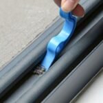 1Pc Hand-Held Groove Gap Cleaning Tools Door Window Track Kitchen Cleaning Brushes (Blue) - Image 6