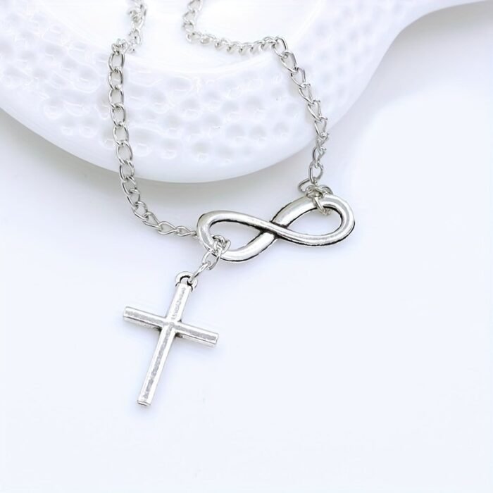 Simple Style Ladies Necklace 2024 Fashion New Lucky Number 8 Word Cross Pendant Necklace Street Shooting Popular Jewelry Party Gift - Image 3