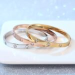 1 Classic Versatile Elegant Temperament Bracelet Gift Bracelet - Image 2