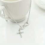 Simple Style Ladies Necklace 2024 Fashion New Lucky Number 8 Word Cross Pendant Necklace Street Shooting Popular Jewelry Party Gift - Image 6