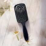 1Pcs Hollow Out Hair Comb Anti Static Detangling Hair Comb Fluffy Hair Styling Comb For All Hair Types - Image 3