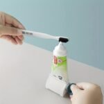 1Pc/2Pcs/3Pcs/4Pcs/6Pcs Household Toothpaste Dispenser Squeezer Bathroom Accessories Toothpaste Holder Organizer Hair Dye Cosmetics Creative Squeezer Without Waste - Image 2