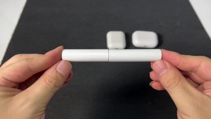 3-In-1 Earbuds Cleaning Kit: Keep Your Wireless Earphones & Headphones Clean & Ready For Use! - Image 14