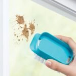 Versatile 4-In-1 Glass Cleaner Brush With Spray, Scraper, And Scrubbing Options - Ideal For Windows, Mirrors, Tiles - Easy-To-Use Household Cleaning Tool, Bathroom, Kitchen, And Living Room Cleaning Essentials|Spray Function|Multipurpose Brush - Image 8