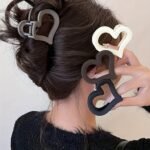 A Set Of 1/2/4 Heart-Shaped Hair Clips - Cute And Minimalist Plastic Hair Accessories For Women, Medium-Sized With Strong Grip And Durability, Perfect For Hairstyle Matching. - Image 10