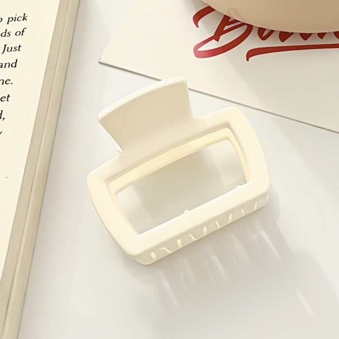 1/4Pcs Elegant Matte Square Hair Clip Set - Versatile Stylish Shark Clip For Women & S For Ponytail & Updo Perfect For Everyday Styling And Makeup - Image 9