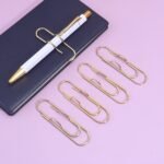 1Pc/5Pcs Metal Love Creative Paperclip Style Pen Holder, Simple Portable Student Notebook Holder Accessories Round Ballpoint Pen Clip - Image 16