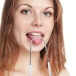 1Pc Stainless Steel Tongue Scraper Cleaner - Durable Metal Tongue Brush To Coating, Bad Breath, Improve Oral Hygiene, Mouth Care Accessory|Stainless Steel Design|Durable Construction - Image 5