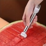 1-Pack Stainless Steel Watermelon & Melon Slicer - 2-In-1 Dual Function Knife & Fork With Ergonomic Handle, Effortless Dicing & Balling Tool For Safe Fruit Prep, Perfect For Home Kitchen & Outdoor Bbq Parties, Sleek Metallic Finish, Durable Kitchen Gadget, Easyuse Utensil - Image 4