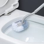 1Pc Heavy-Duty Toilet Brush With Long Handle - Manual Bathroom, Kitchen, Car Cleaner - Deep Groove Cleaning Head, Non-Slip Grip - Durable Plastic Construction - Space-Saving Design For Tight Spaces - Ideal For Home, Office, Travel - No Power Needed, Home Hygiene, Ergonomic Grip, Sturdy Build, Cleaning Tool, Home Cleaners, Toilet Brush - Image 2
