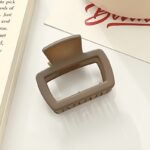 1/4Pcs Elegant Matte Square Hair Clip Set - Versatile Stylish Shark Clip For Women & S For Ponytail & Updo Perfect For Everyday Styling And Makeup - Image 4