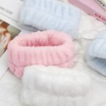 2Pcs Reusable Spa Wrist Wash Strap, Soft Microfiber Towel Wrist Wrap, Face Wash Women, Girls Yoga Running Exercise Wrist Sweat Band - Image 8