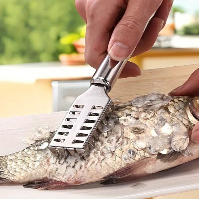 Stainless Steel Fish Scale Scraper With Sawtooth Edge, Efficient And Quick Fish Cleaning Tool - Perfect For Kitchen Use - Image 4