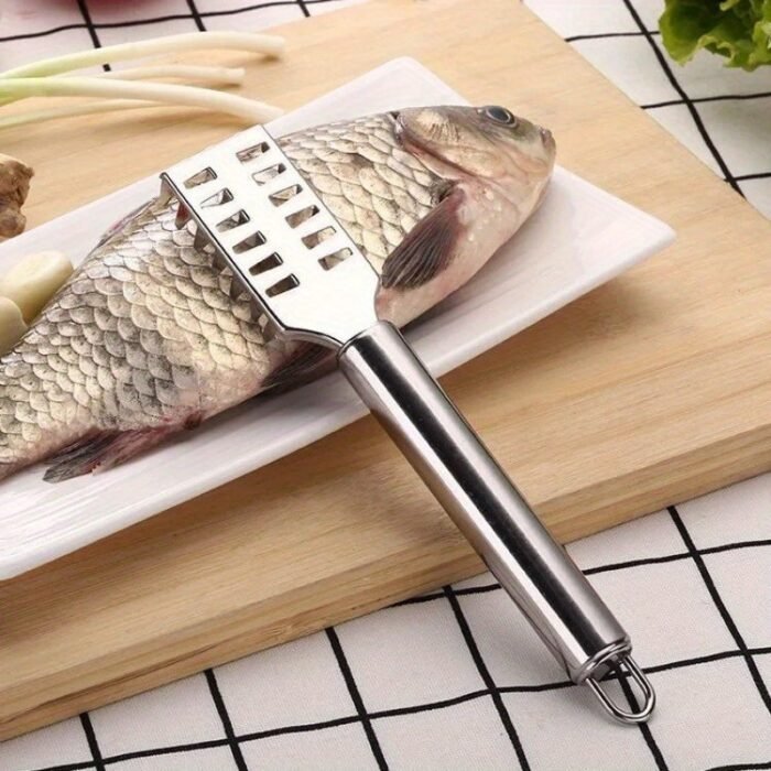Stainless Steel Fish Scale Scraper With Sawtooth Edge, Efficient And Quick Fish Cleaning Tool - Perfect For Kitchen Use - Image 1