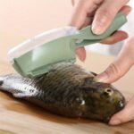Easy-Clean Plastic Fish Scale Remover - Kitchen Gadget For Quick Scaling & Skinning, Essential Cooking Tool - Image 4