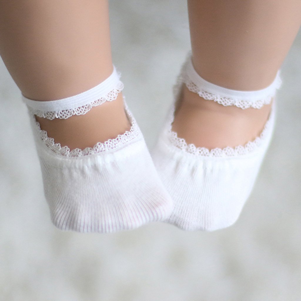 product-1d14c6c1096-345605a2-268c-4e48-94bf-78772ade2350_1024x1024.jpeg Girls' Elastic Lace-Up Boat Socks With Stretchable Non-Slip Sole - Image 1