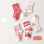 Girls Kids Love Heart Pattern Cute Socks, Breathable Comfy Crew Socks, Children'S Trendy Socks - Image 4