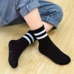 5 Pairs Of Socks, New Spring And Summer Style For Boys, Suitable For Older Kids, Mid-Calf Sports Socks For Spring And Autumn. - Image 4