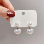 1 Pair Hypoallergenic Heart-Shaped Faux Stud Earrings - White K-White Plated Cute Retro Jewelry For Sensitive Ears, Everyday & Special Occasions, Formal Accessories, Elegant Studs, Highquality Studs, Teen Accessories - Image 7