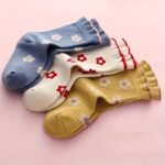 5Pcs Youngsters' Breathable & Soft Crew Socks - Fashionable Floral Design, Perfect For Spring/Summer - - Image 4