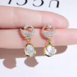 Exquisite Fashion Creative Swan Cat Eye Pendant Earrings Classic Accessories Earrings Jewelry For Girls - Image 3