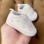 Fashionable Little Love Breathable Soft Sole Non-Slip Baby Shoes Newborn Cute Flat Comfortable Toddler Sneakers 0-18 Months - Image 6