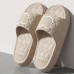 Popular Choice Thick Sole Summer Man Beach Slides Bathroom Anti-Slip Slipper Soft Sandals Fashion Home Bear Cartoon Flip Flops Woman Shoes - Image 3