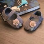 0-6 Months Baby Girl Princess Shoes Soft Sole Breathable Girls Princess Flat Shoes Spring And Summer Baby Shoes Newborn Shoes Step-In Shoes - Image 7