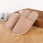 2Pcs Cozy Fleece Slippers - Disposable, Warm, Soft Fabric, Ideal For Autumn & Winter, Perfect For Home, Hotel, Guest House Use, Food Service Equipment And Supplies - Image 3