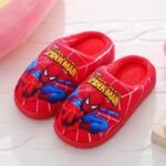 Pair Of Kids' Plush Slippers With Spider-Man Print Design, New Autumn/Winter Style For Boys - Black/Blue/Red Options, Easy Slip-On Baby Shoes, Lightweight And Comfortable Indoor Floor Mats, Perfect Holiday Gift, Ideal For Fall Winter Summer, Fashion Statement, Winter Accessory, Cartoon Print, Kids Footwear, For Teenager, For Outdoor - Image 3