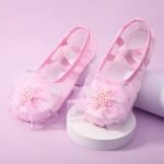 Girls' Princess Dance Shoes, Ballet Style With Floral Pattern And Bow Embellishment, Lightweight Fabric Upper & Insole, Fabric Sole, Plain Toe, All-Season Fall, Suitable For Ages 14 And Under - Image 3