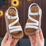 1 Pair Girls' Summer 2024 Fashion Sandals, Non-Slip Soft Pvc Sole, Princess Beach Shoes For Toddler, Baby, And Young Girls, Low-Top, Adjustable Magic Tape Closure, Pvc Lining And Insole - Image 4