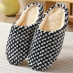 Women'S Indoor Plush Lined Flat Slippers, Warm & Comfy Closed Toe Slides Shoes, House Non-Slip Shoes - Image 5