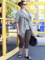 Women'S Plus Size Capri Leggings, High Waist Tummy Control, 4X Stretch, Pocket Detail, Solid Black, Knit Fabric, Polyester 92%, Spandex 8%, 210G/M?, All Season Skinny Yoga Pants - Image 9