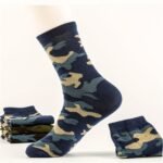 3Pcs Men'S Camo Sports Crew Socks - Durable Polyester Blend With Spandex, Geometric Pattern, Ribbed Cuff - Ideal For All Seasons - Image 4